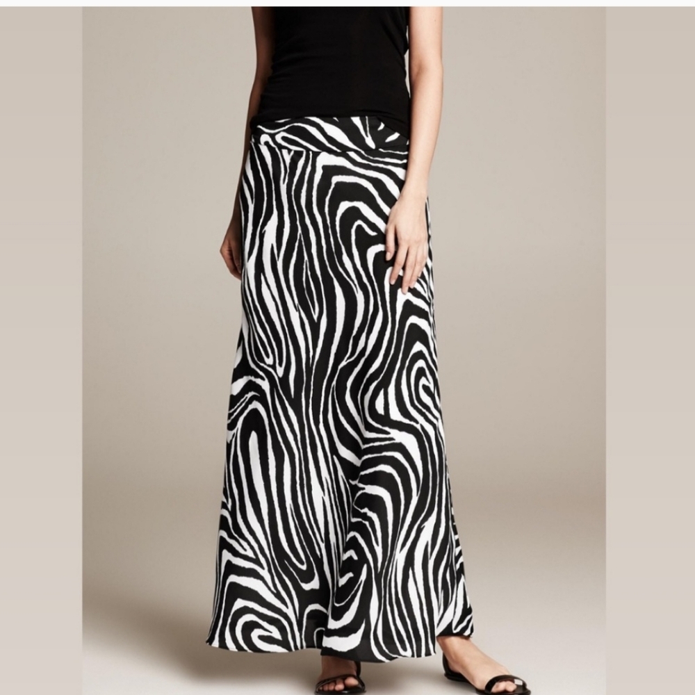 Zebra Pattern Maxi Skirt